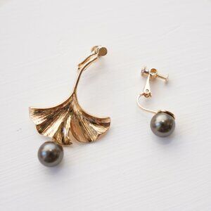 4/$25 Ginkgo Leaf Pearl Screw Back Clip on Earrings